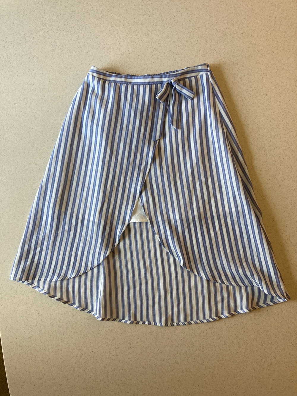 GB Girls Striped Blue & White High-Low Faux Wrap Skirt Girls Size Large
